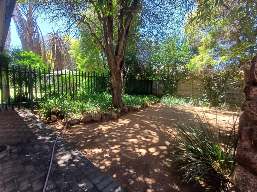 3 Bedroom Property for Sale in Wilkoppies North West